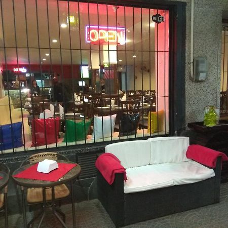 Petit Rivera Hotel エクステリア 写真