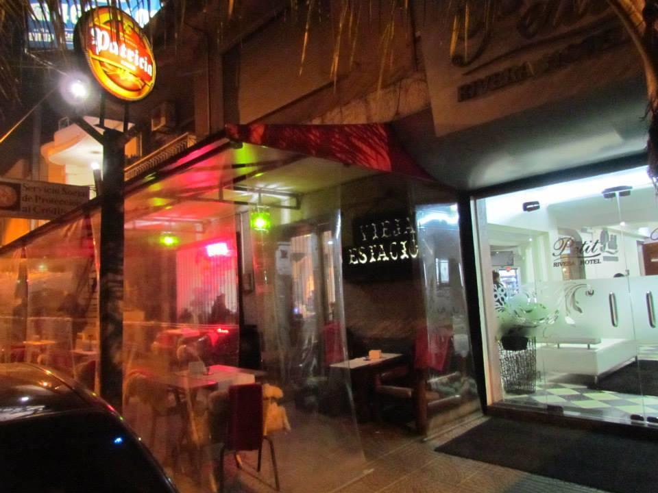 Petit Rivera Hotel エクステリア 写真