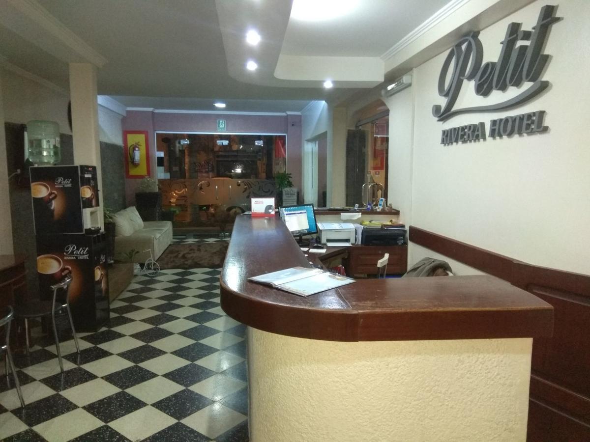 Petit Rivera Hotel エクステリア 写真